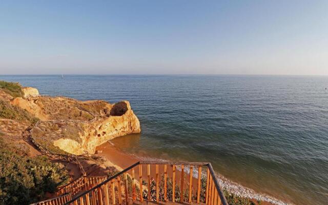 Albufeira Typical With Pool by Homing