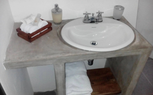 Meraki Boutique Hotel