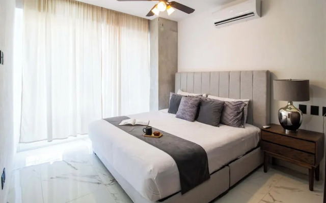 Serene Stylish Stay Roof Pool and Lounge