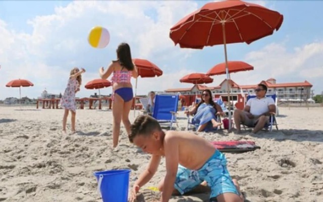 Montreal Beach Resort