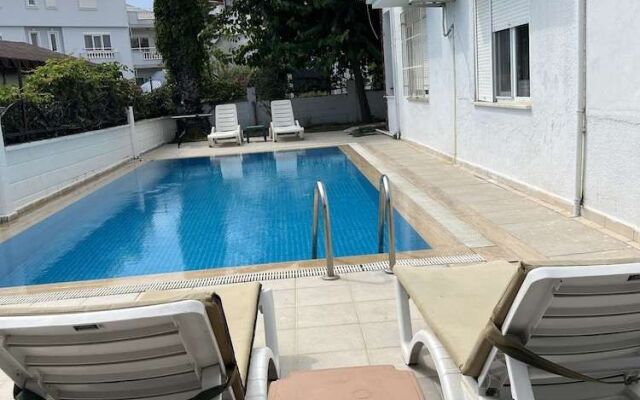 Side park villa 2