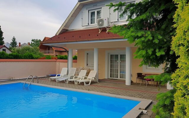 Zámor10 Apartments Keszthely