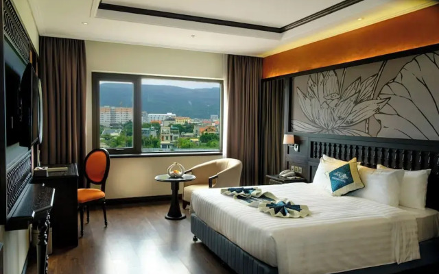 Green Dragon Boutique