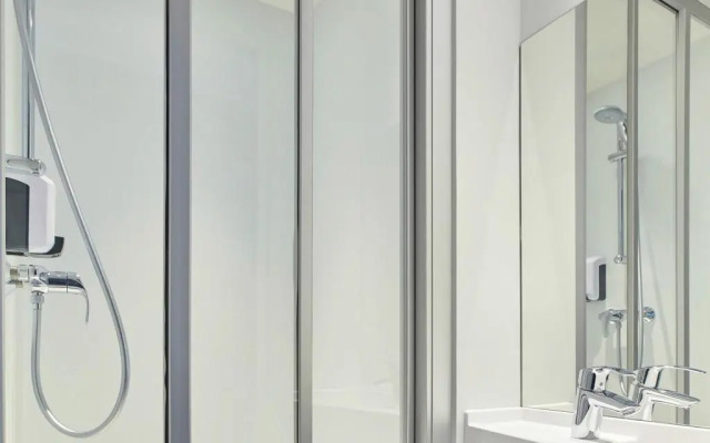 hotelF1 Paris Porte de Montreuil