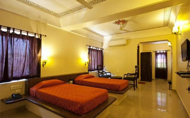 Hotel Mayaa Mansion