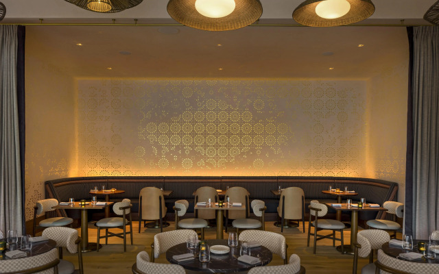 Thompson Palm Springs, by Hyatt