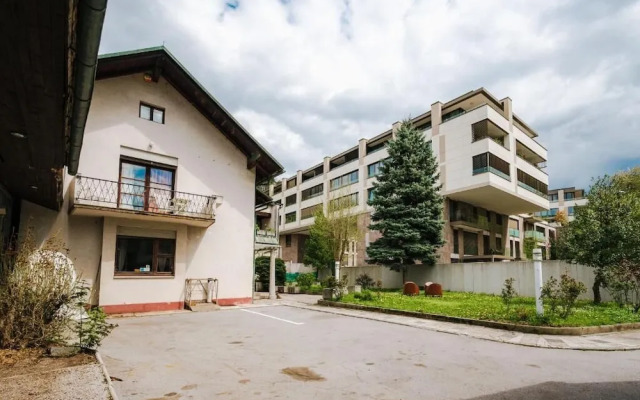 Pi House