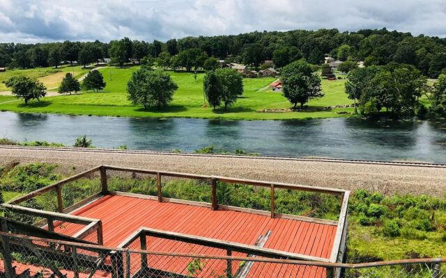 Riverview Cabins