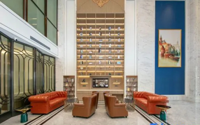 Vienna International Hotel （Hami High speed Railway Station Store）