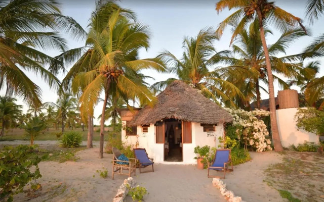 Kilwa Beach Lodge