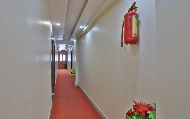 OYO Rooms Maninagar Station 3