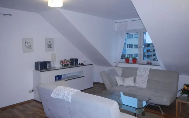Großzügiges Zweiraumapartment Troisdorf