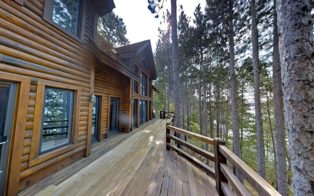 Big Trout Lake Lodge