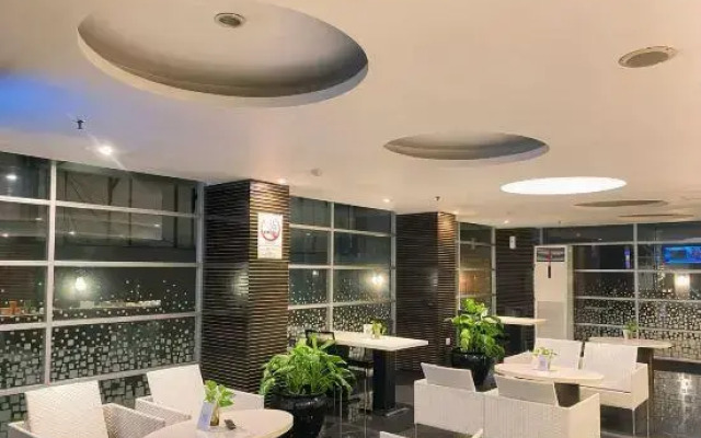 Studio One Thamrin Hotel