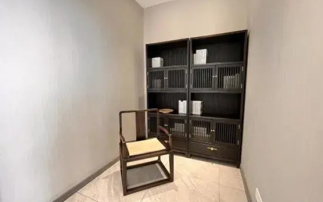 Luliang Yuexing Apartment