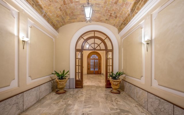 Vatican Suites Apartments