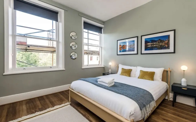 Host Stay Catharine Quarters