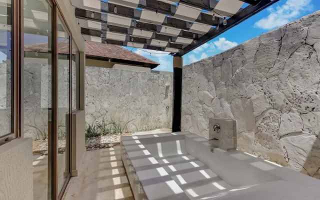 Stylish Newly Built Villa in Cap Cana