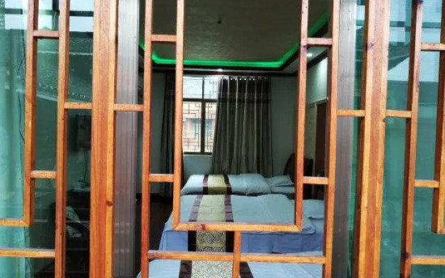 Fan Jingshan Dong Lou rest inn