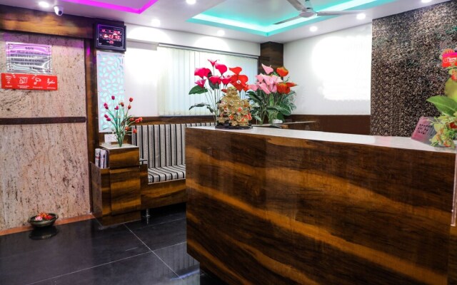 OYO 16428 Hotel Comfort Inn
