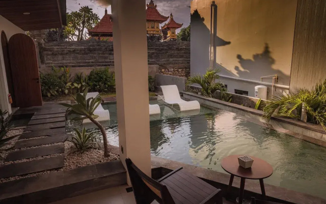 Samstiti Pool Suites Bingin Beach