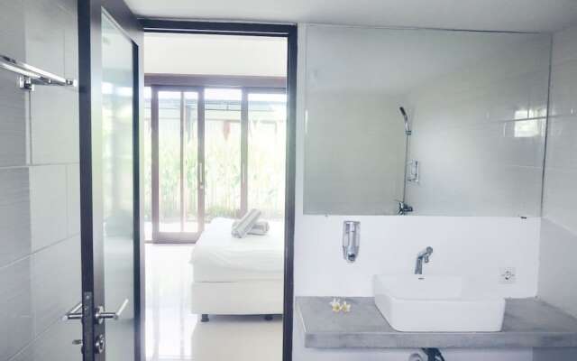 Canggu Beach Inn