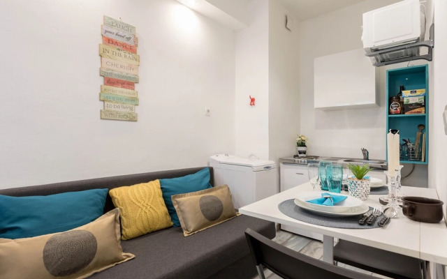 Lovely Apartment Under the Castle Hill