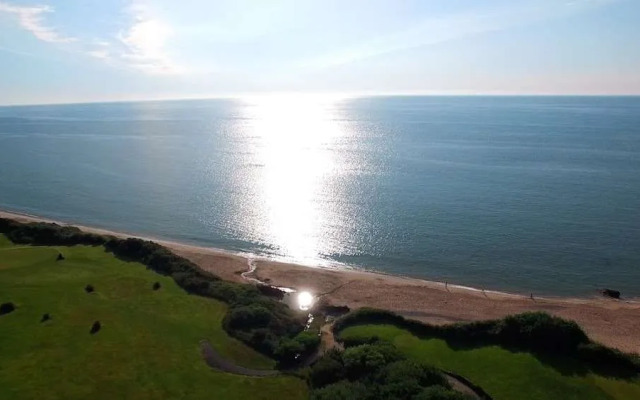 Seafield Hotel & Spa Resort