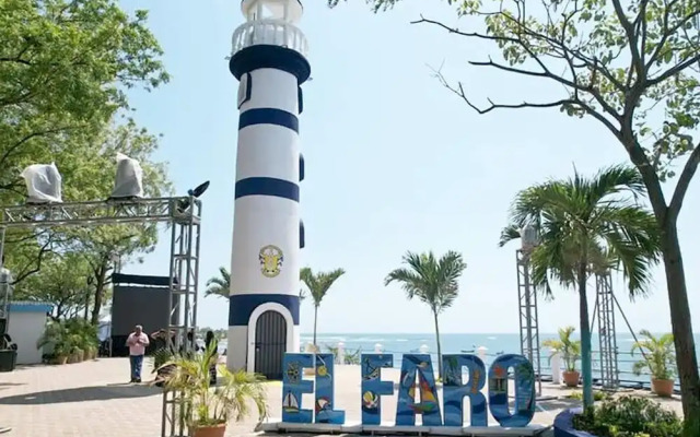 Ocean Front Private Casita w Pool AC Sleeps 4