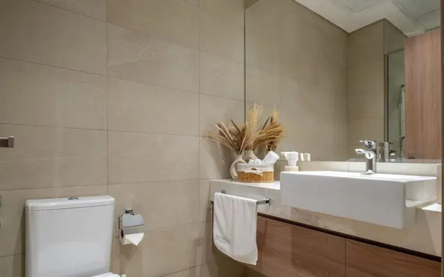 Pool View Studio 10mins From Dubai Mall