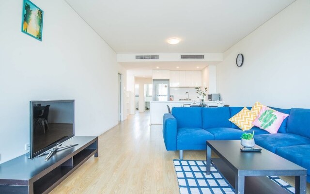 Stylish And Minimalism Apartment In North Ryde
