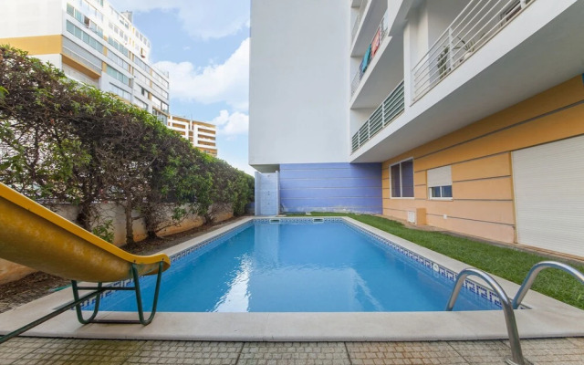 B44 - Alto do Quintao Central Apartment