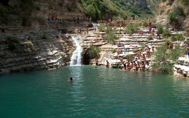 Dandrea Resort