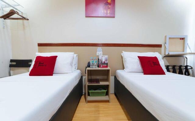 RedDoorz Plus Near SM Lanang Davao