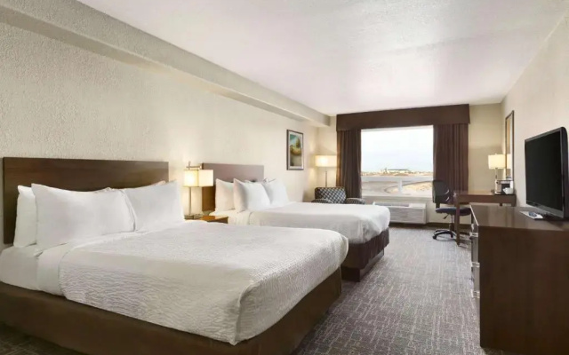 Days Inn & Suites Yorkton