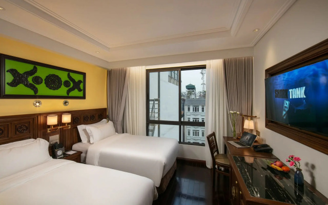 Lucien Hanoi Lakeside Hotel & Rooftop