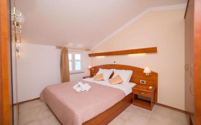 Captains Apartment Located in Rab Island Croatia