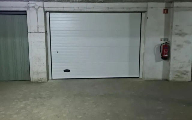 Diamante house com garagem privada