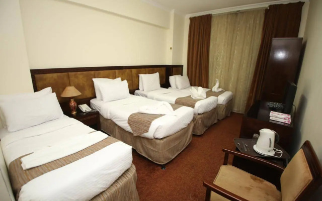 Riyadh al zahra hotel