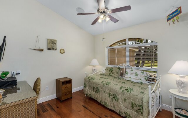 Villa Spain - Family Oasis in the Most Sought Area of Cape Coral