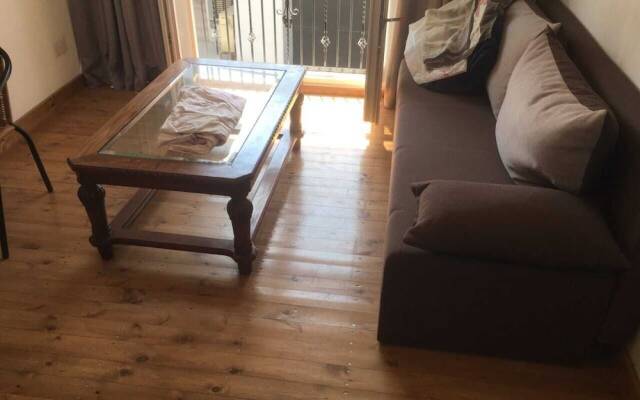 Charming 1-bed Apartment in Larnaca