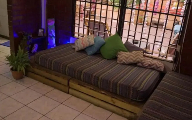 Pool House Hostel