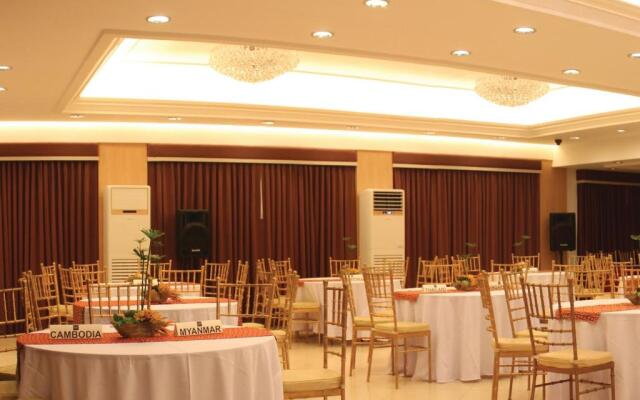 The Plaza Hotel Balanga City