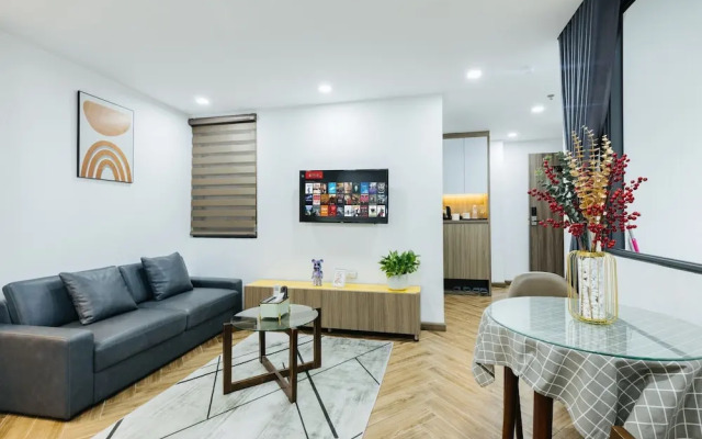 Westlake Emerald Suites