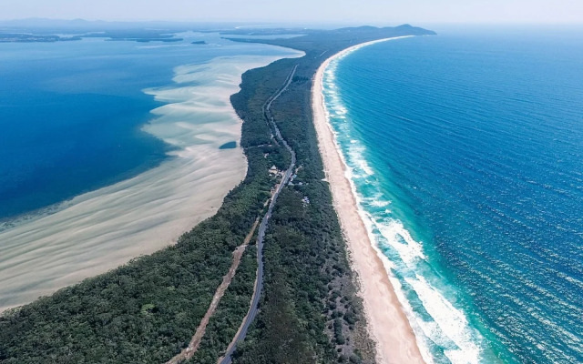 Tiona Palms Holiday Park