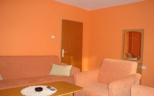 Ini Guest House