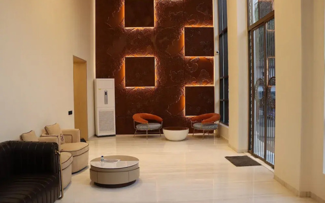 The Long D Hotel and Banquet