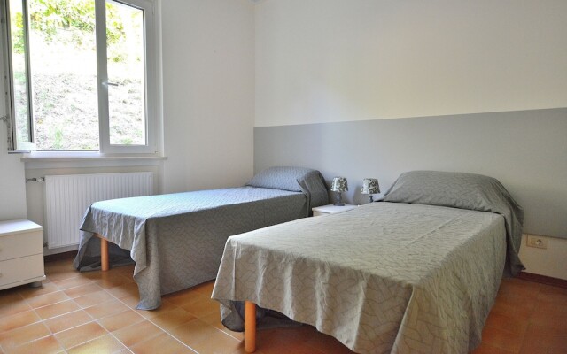 Apartment Quarole With Pool