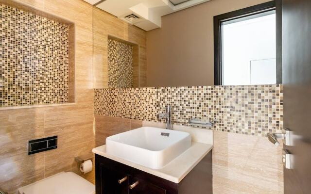 Unique Designer-inspired 3BR in Downtown Dubai