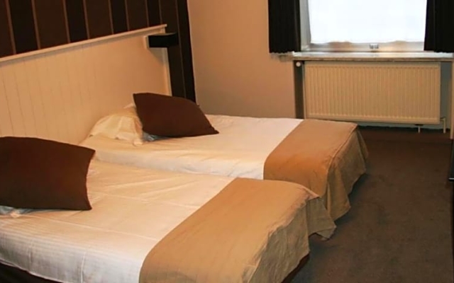 Hotel Ambassade